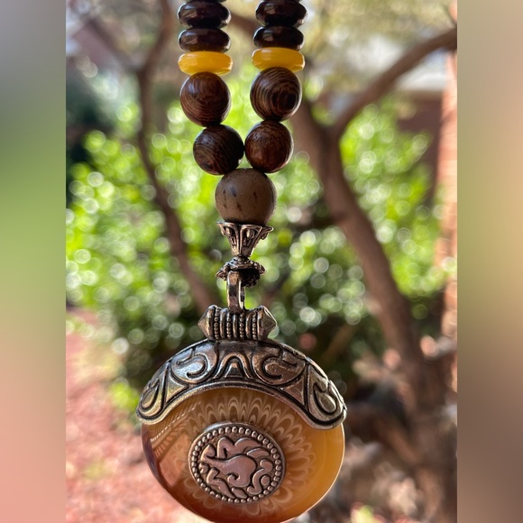 Buddhist Mala Necklace. VGC. Peaceful & Lovely. - Picture 9 of 11
